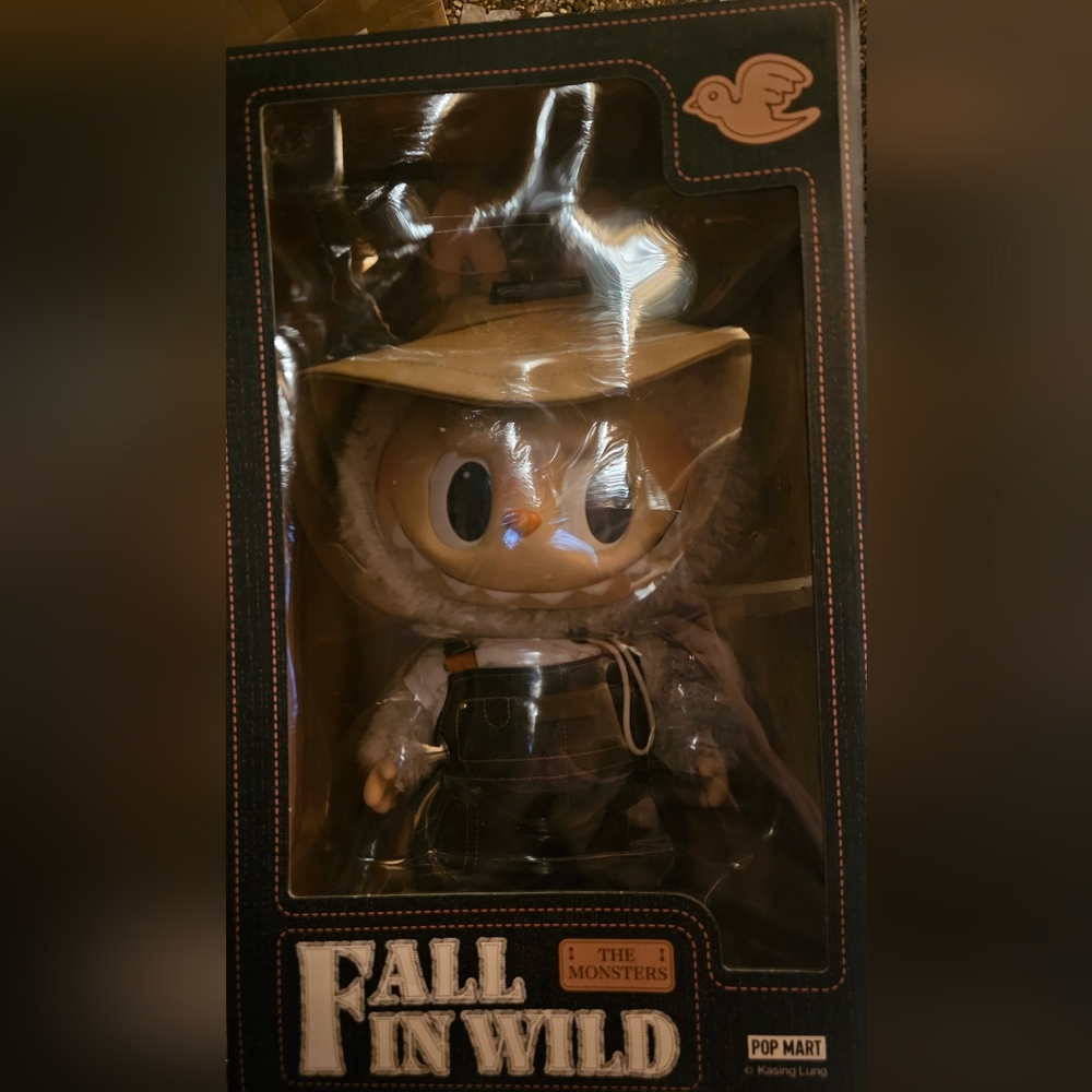 Pop Mart Fall in Wild Figure